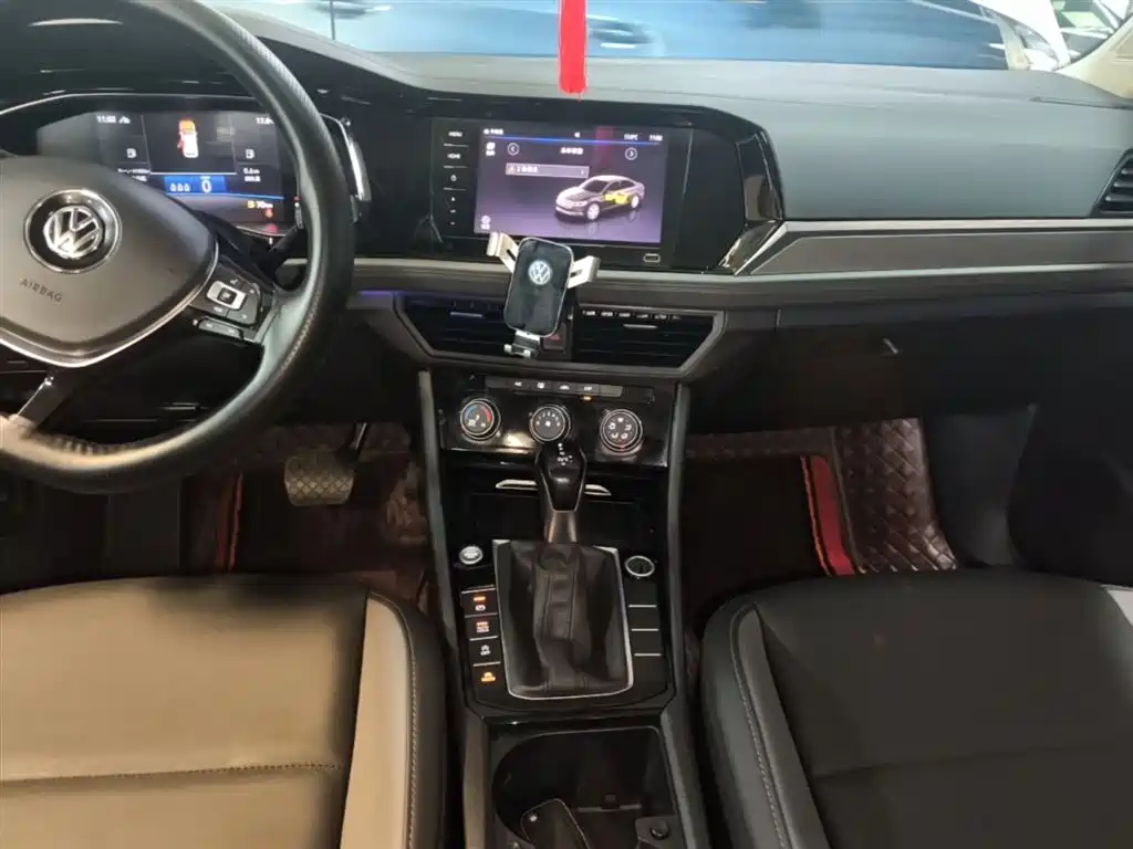 Volkswagen Sagitar 2021 200TSI DSG Comfort Smart Edition фото 6