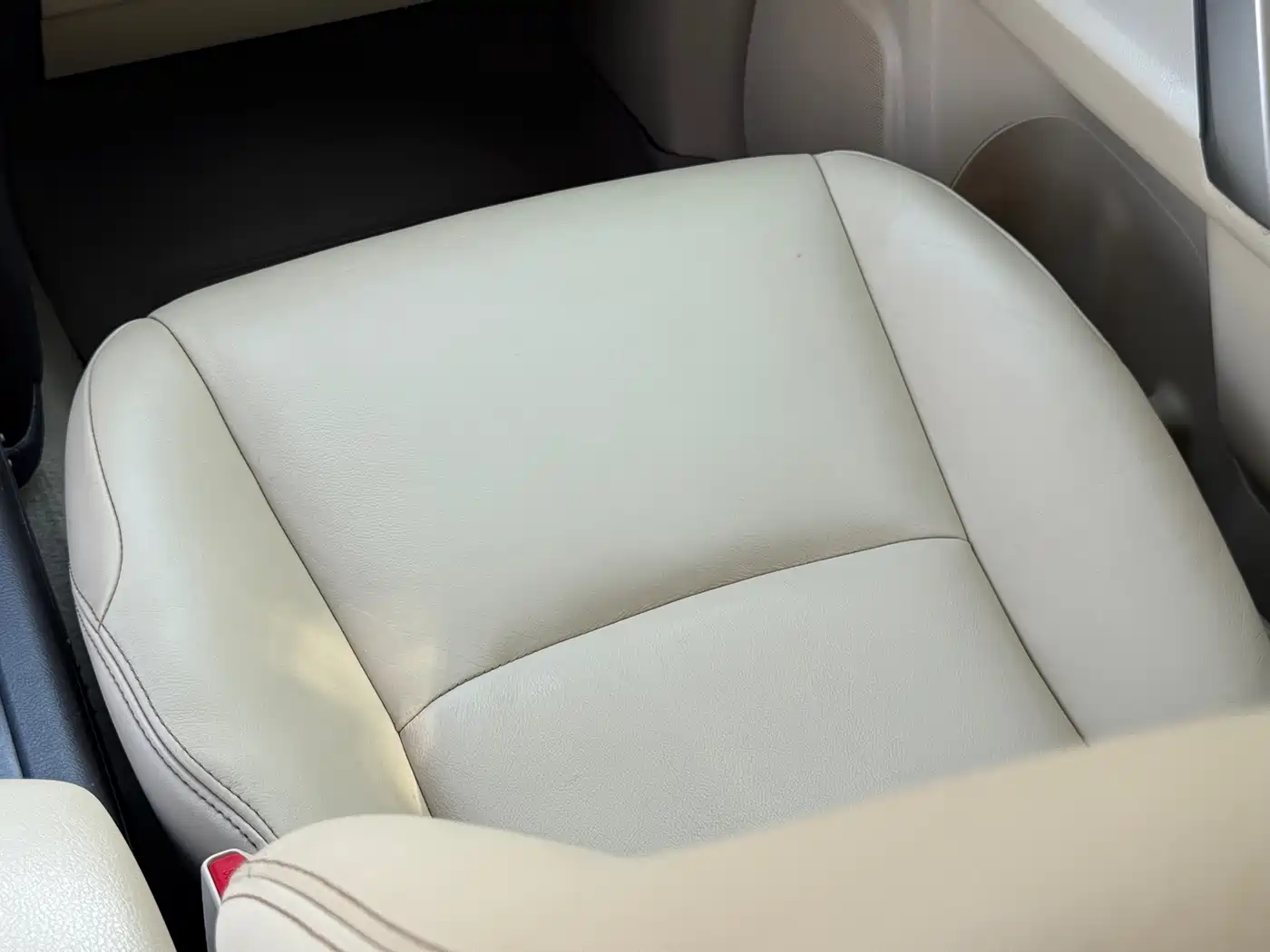 Toyota Prado 2014 4.0L Automatic TX-L фото 20