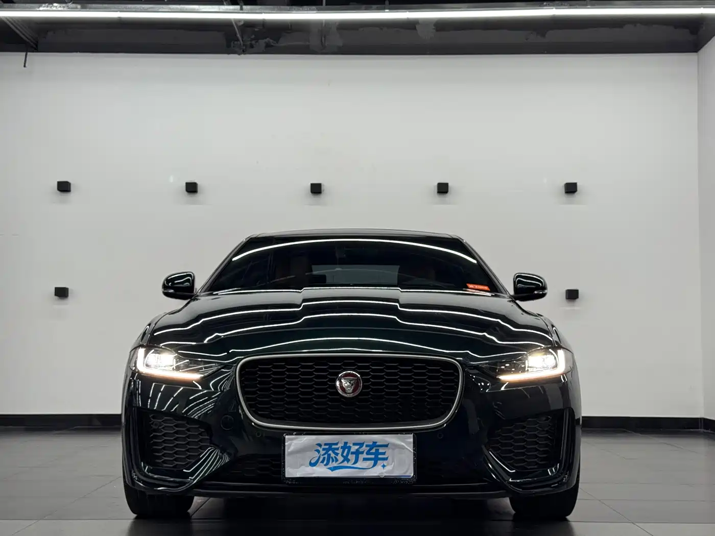 Jaguar XEL 2024 2024 Model 2.0T 250PS R-DYNAMIC S Progressive Sport Edition