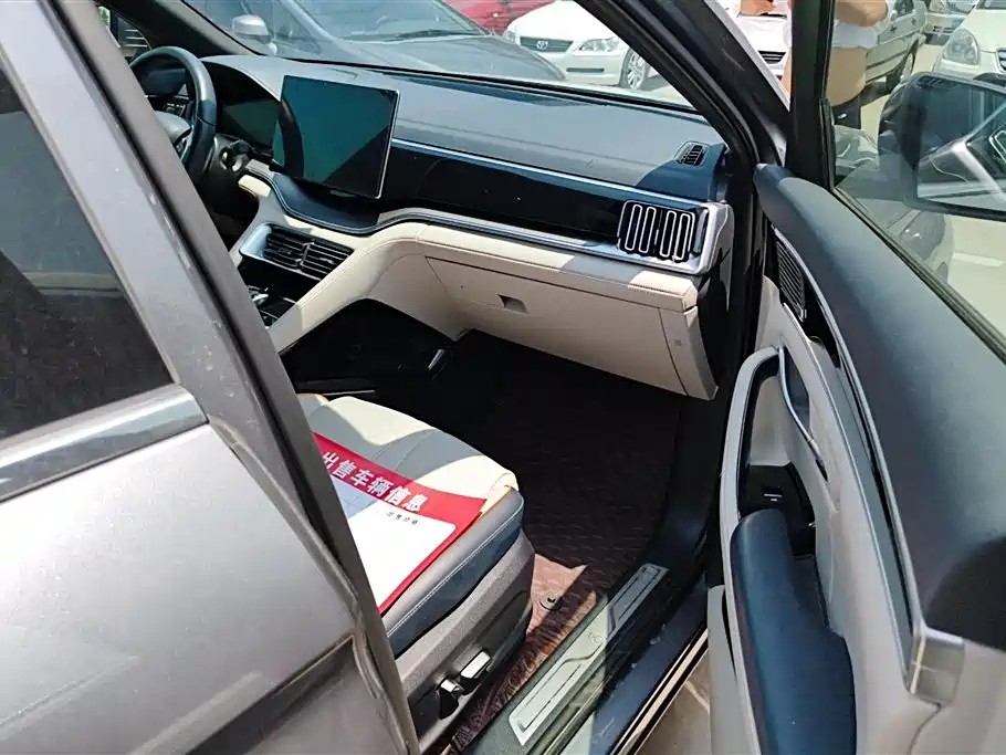 BYD Song PLUS PHEV 2021 DM-i 110KM Flagship PLUS фото 8
