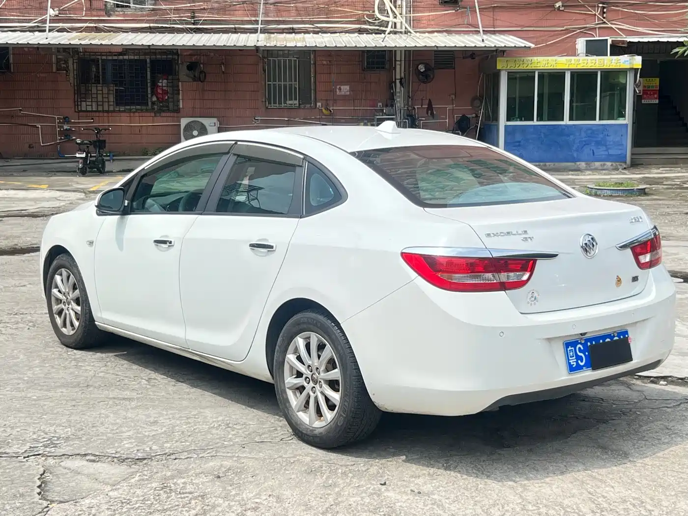 Фото 6 - Buick Excelle