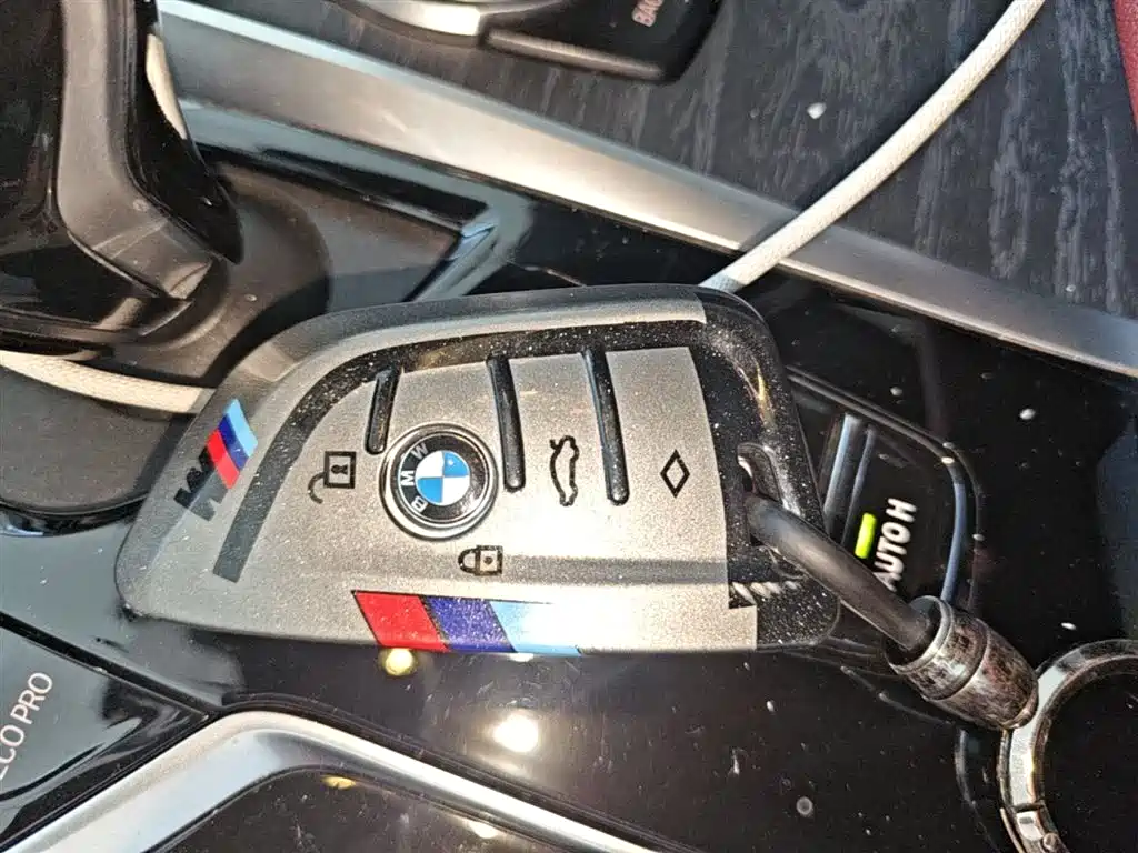 BMW 5 Series 2022 Model Second Facelift 530Li Leading M Sport Package фото 9
