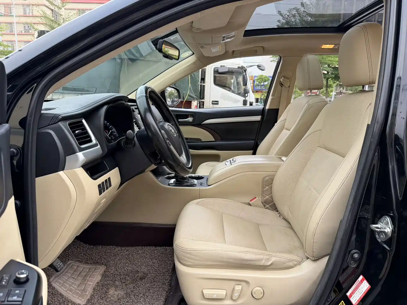 Toyota Highlander 2017 2.0T 2WD Premium 7-Seater фото 4