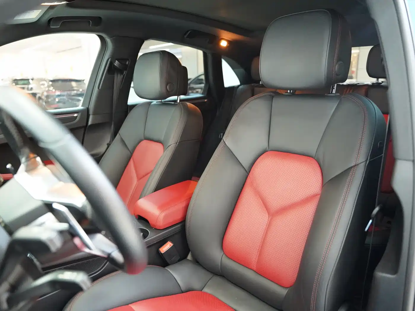 Porsche Macan 2018 Macan 2.0T фото 19