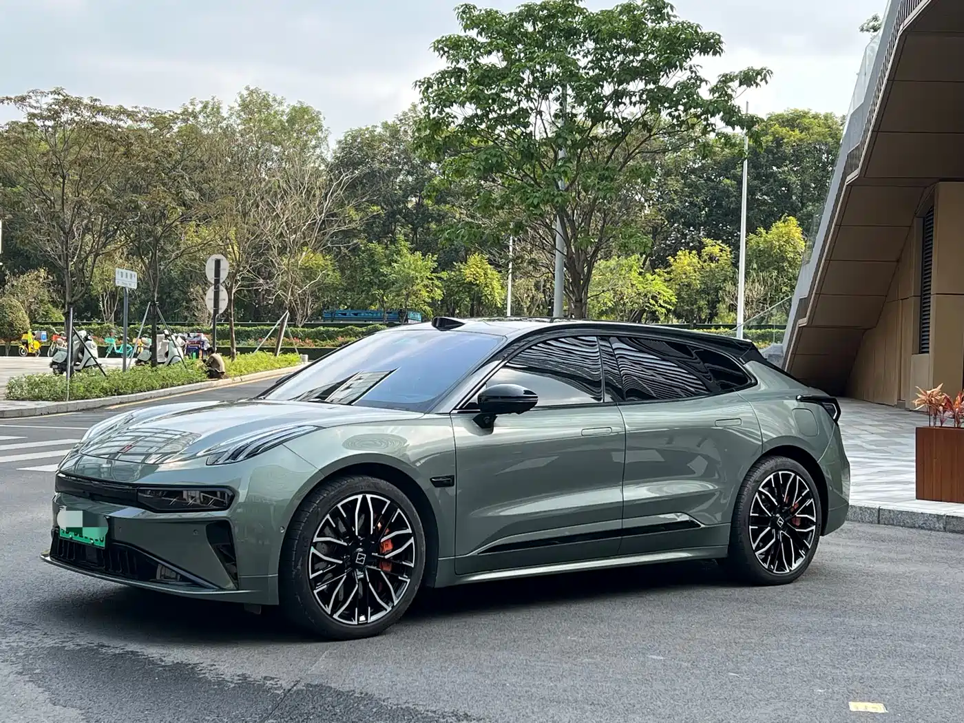 ZEEKR EXTREME KRYPTON 001