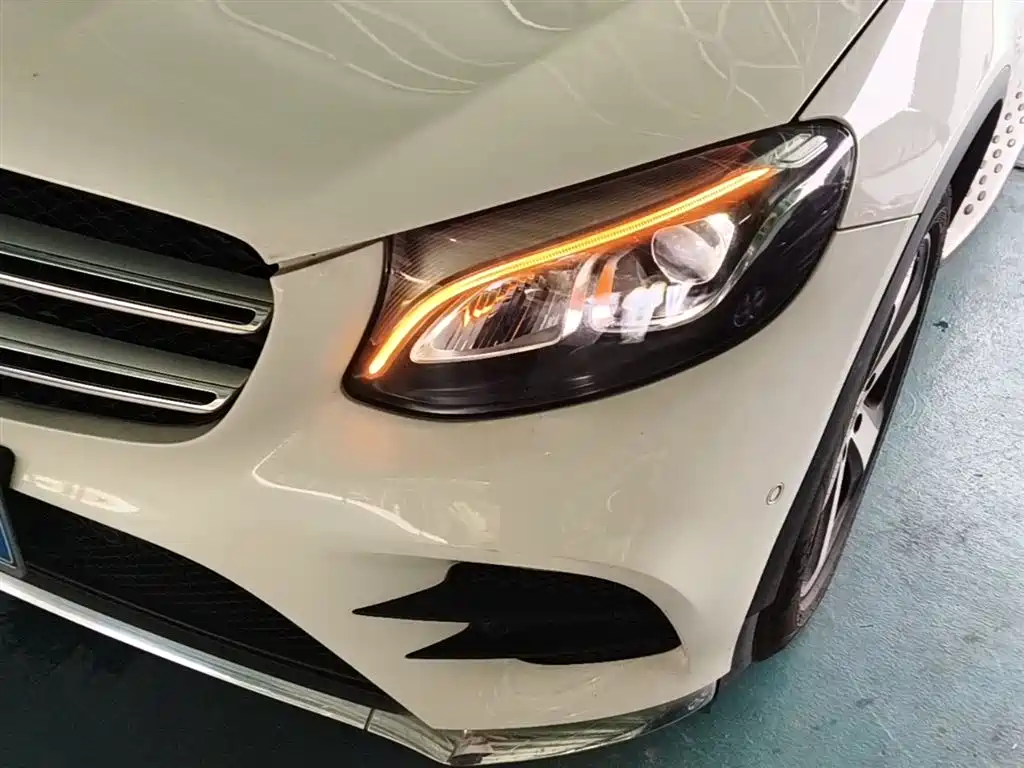 Mercedes-Benz GLC 2019 Facelift GLC 260 L 4MATIC Luxury фото 24