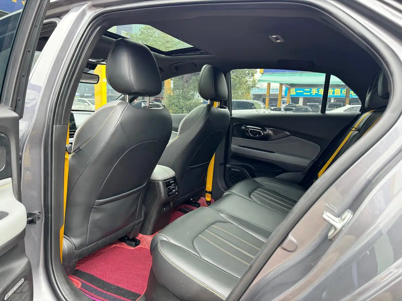GAC Trumpchi Trumpchi Emkoo 2023 270T DCT J16 Edition фото 8