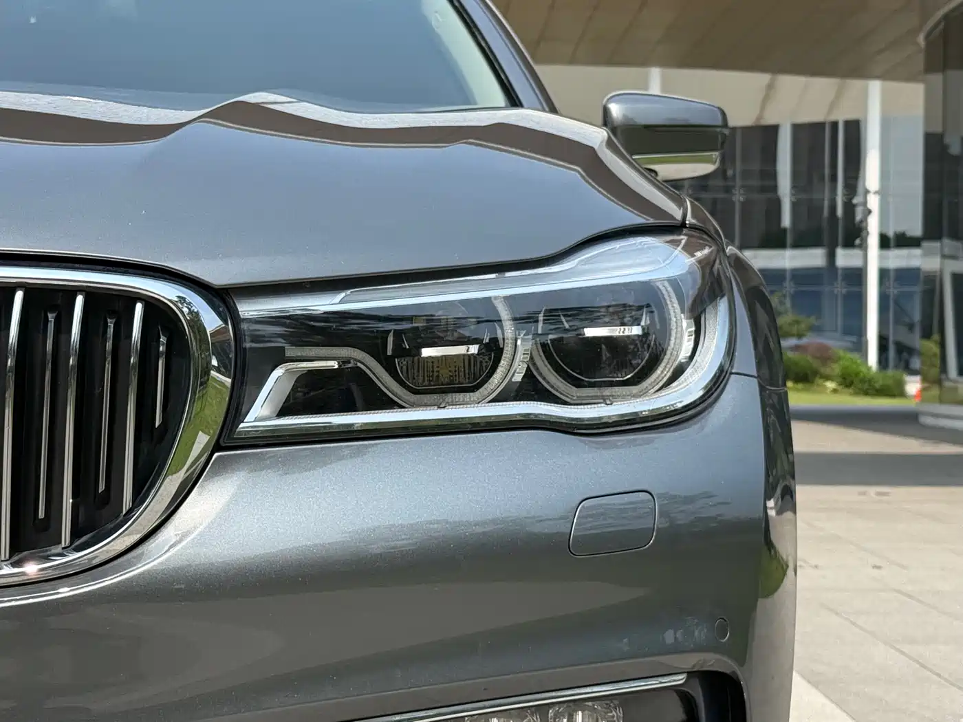 BMW 7 Series 2017 730Li Luxury Edition фото 4