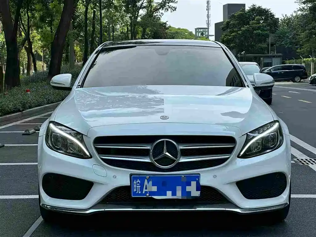 Фото 3 - Mercedes-Benz C-Class