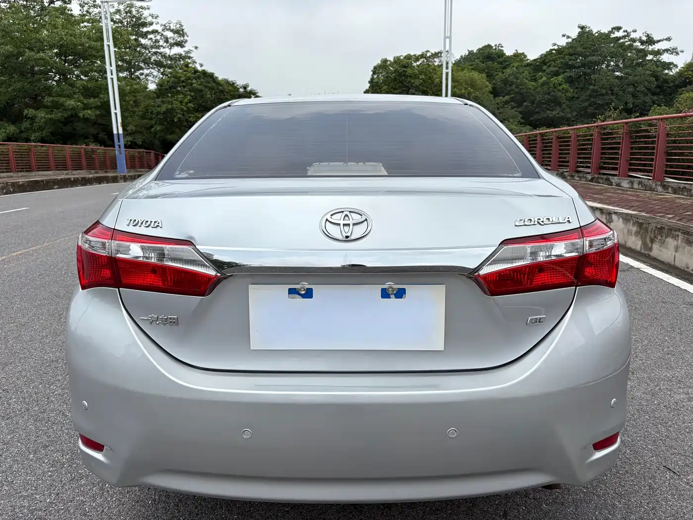 Toyota Corolla 2014 1.6L CVT GL фото 6