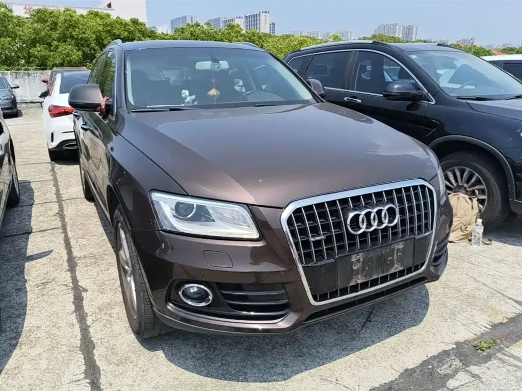 Audi Q5 2016 40 TFSI Technology Model фото 4