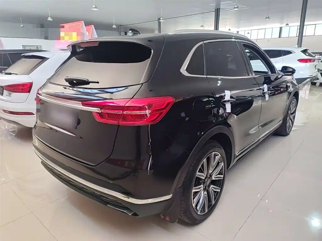 Hongqi HS5 2022 Facelift 2.0T Smart Flag Enjoyment AWD Edition фото 7