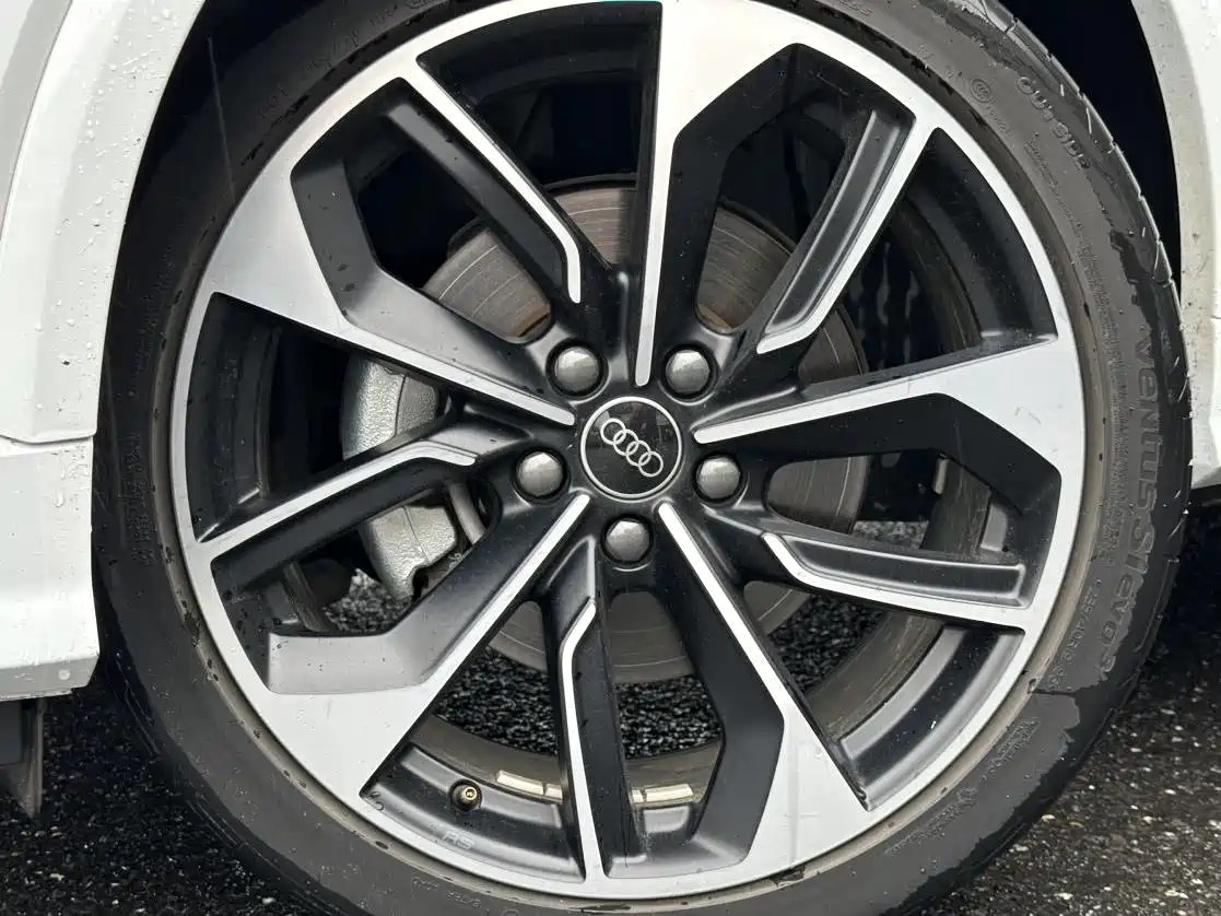 Audi Q2L 2024 2024 35TFSI Luxury Sport