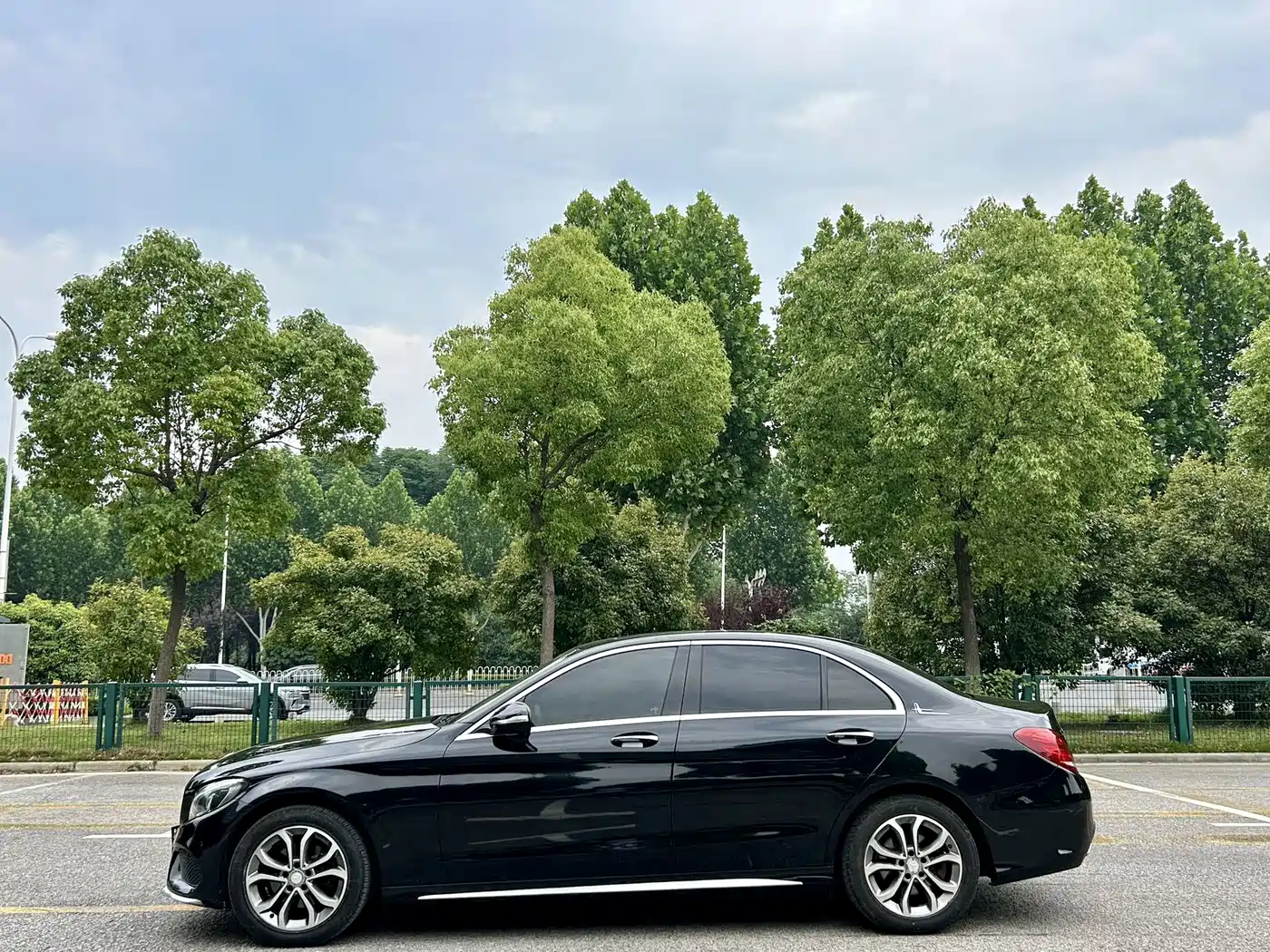 Mercedes-Benz C-Class 2016 C 180 L Sport фото 3