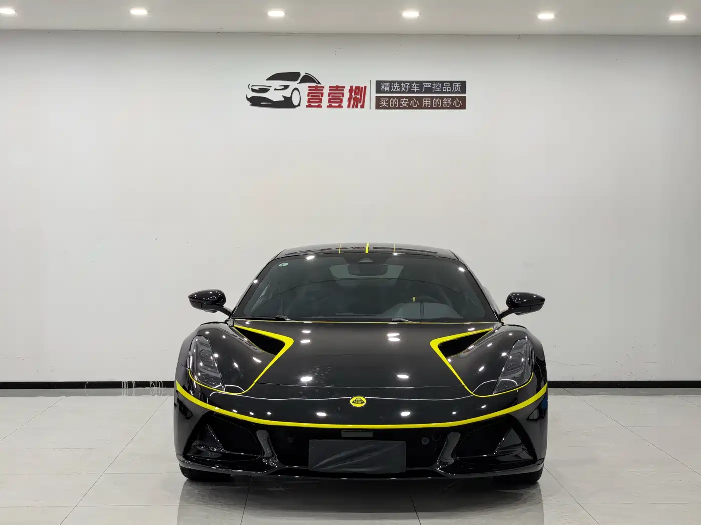 Lotus Cars EMIRA 2021 2.0T DCT First Edition фото 2