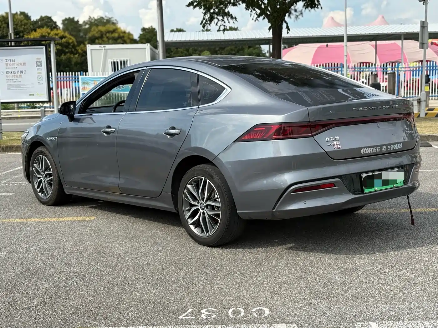BYD Qin PLUS 2021 EV 400KM Luxury Model фото 9