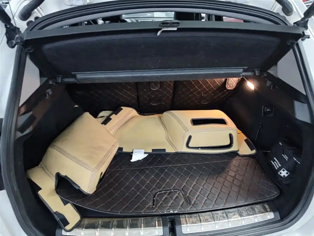 BMW X1 2016 sDrive18Li Fashion Model фото 19