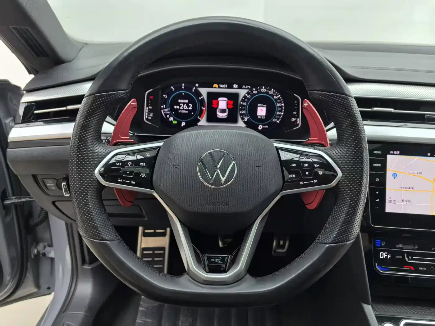 Volkswagen FAW-Volkswagen CC 2023 380TSI Eye-catching Edition фото 16