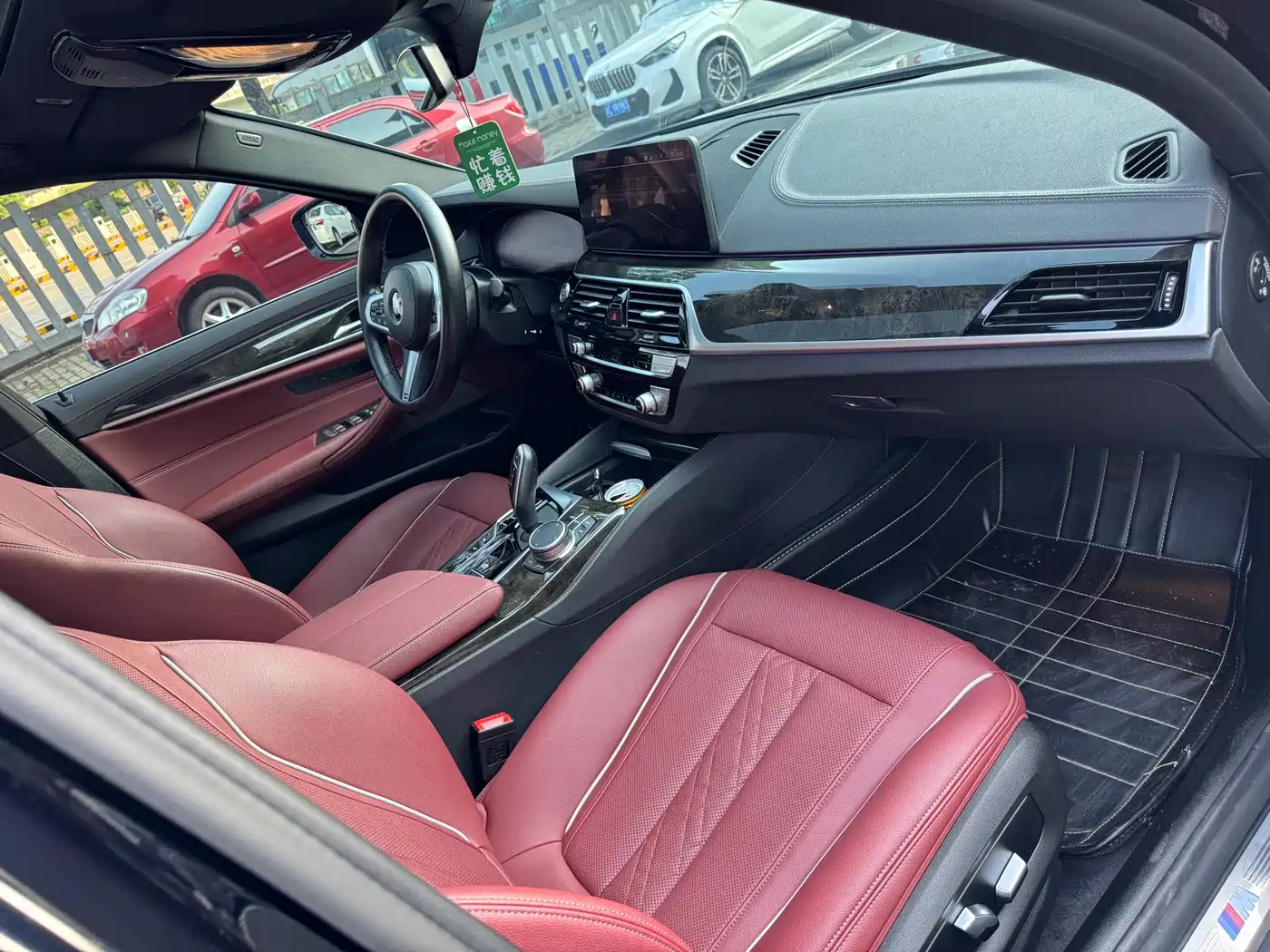 BMW 5 Series 2021 525Li M Sport Package фото 15