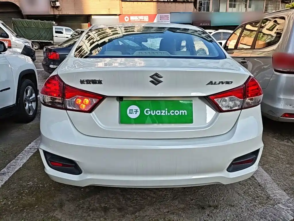 Suzuki Alivio 2016 2015 1.6L Manual Comfort