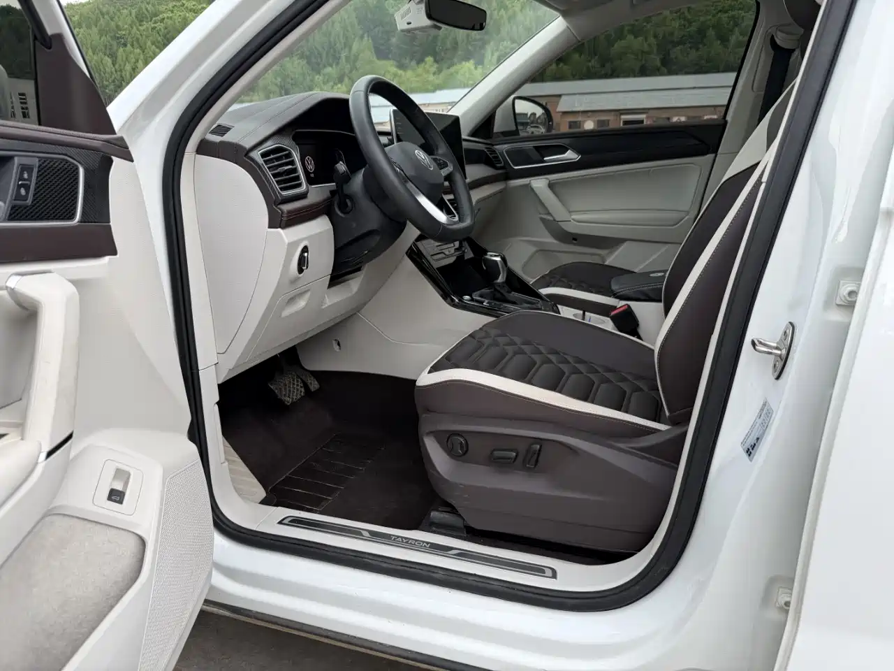 Volkswagen Tayron 2023 280TSI 2WD Luxury Plus Advanced Edition фото 11