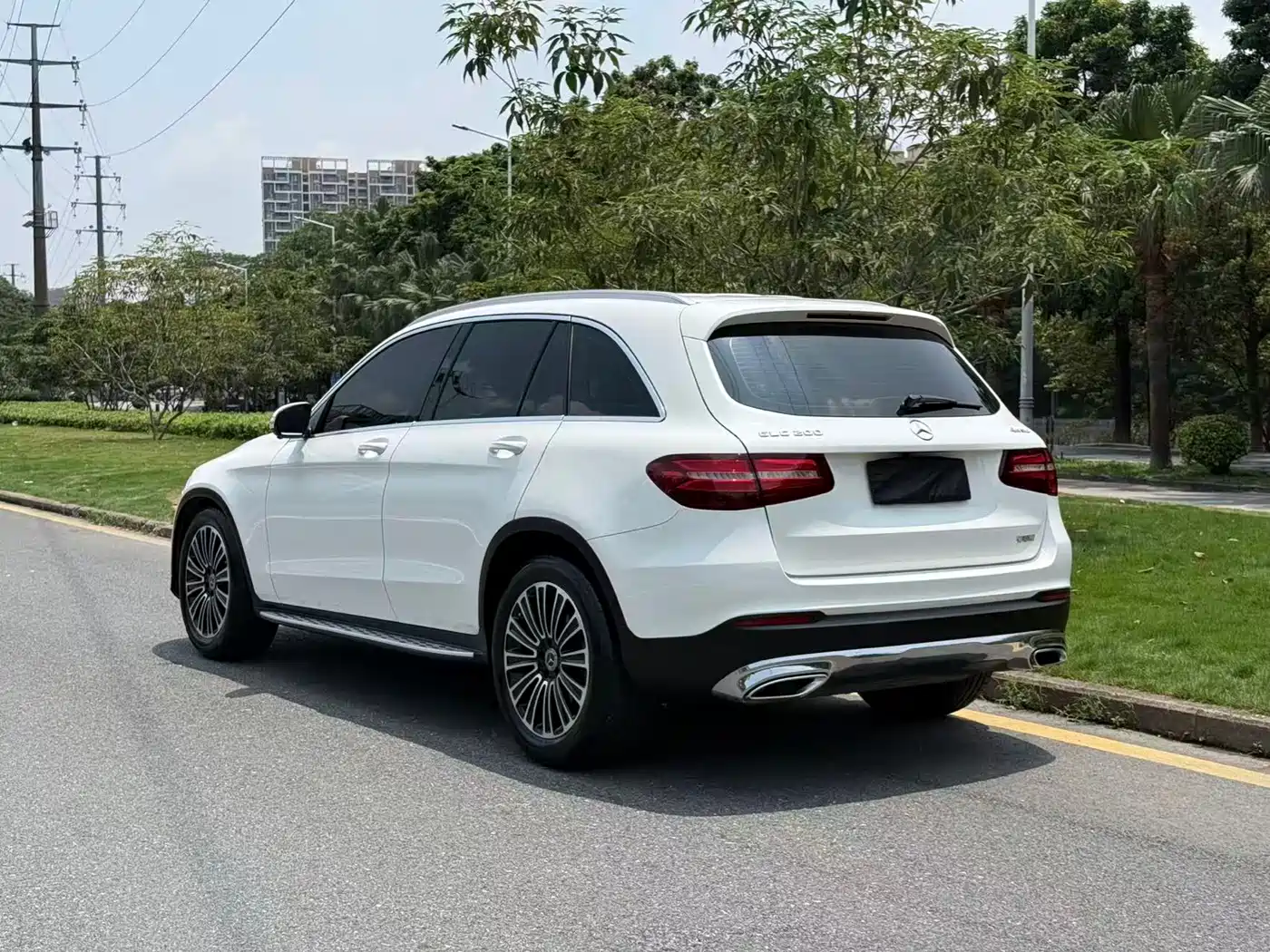 Mercedes-Benz GLC 2018 Facelift GLC 200 4MATIC фото 10