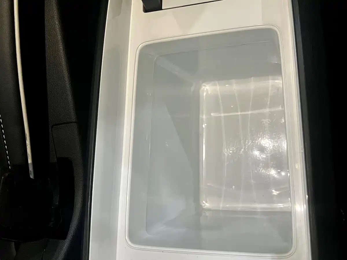 Фото 20 - Roewe iMAX8