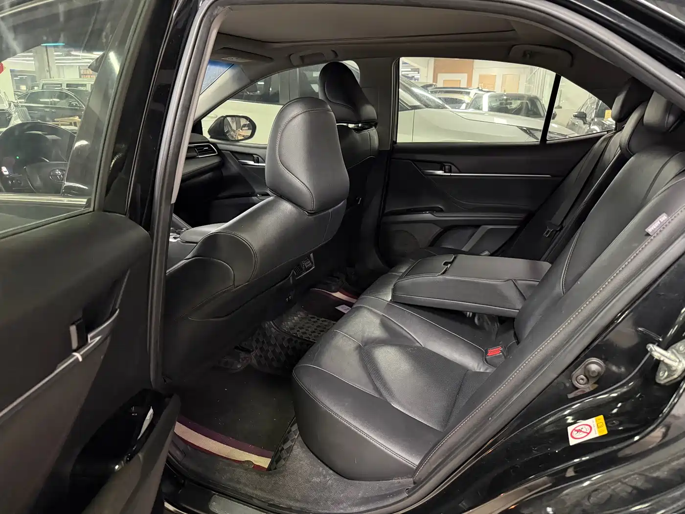 Toyota Camry 2019 2.5G Luxury Edition China VI фото 5
