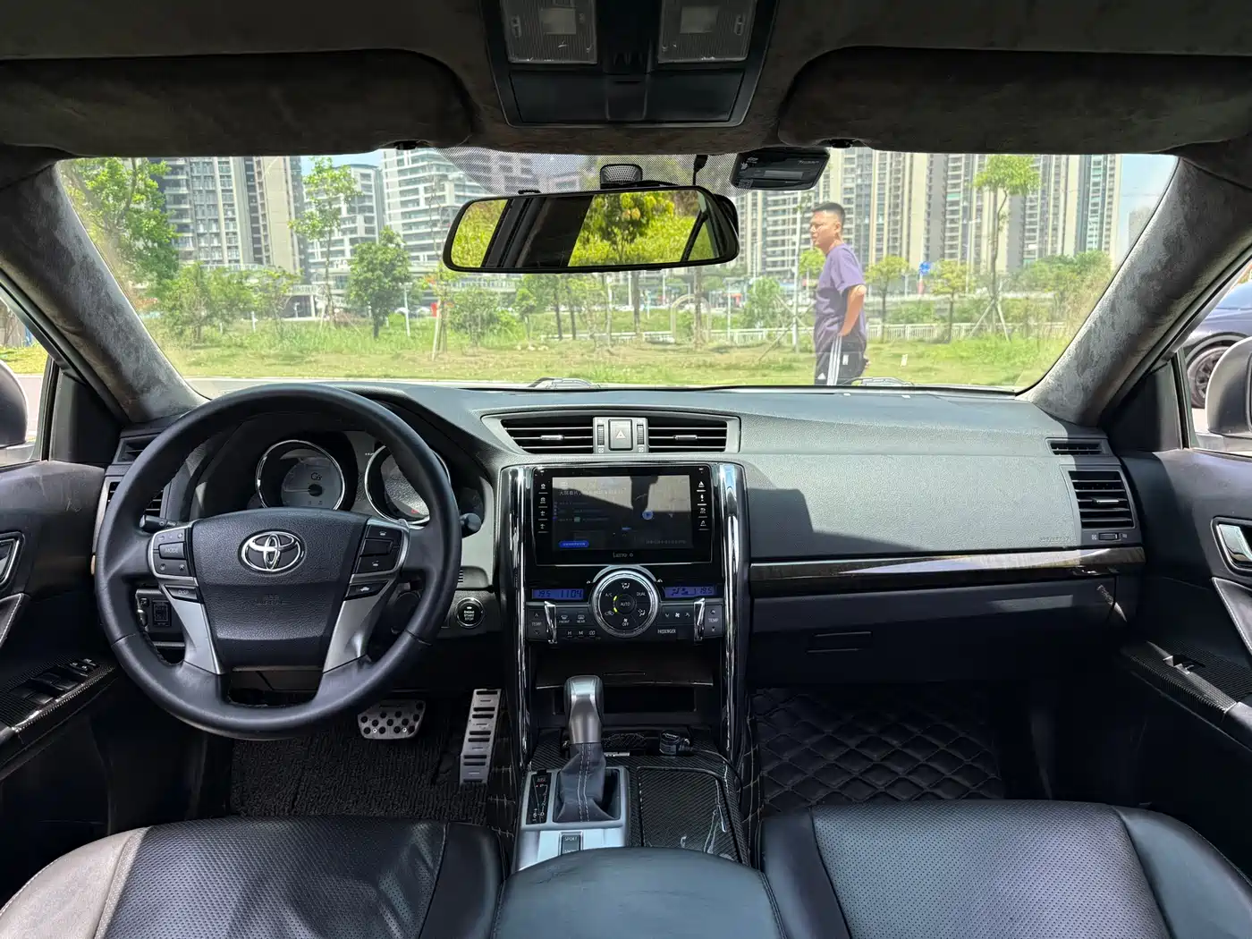 Toyota Reiz 2013 2.5S Elite Edition фото 12