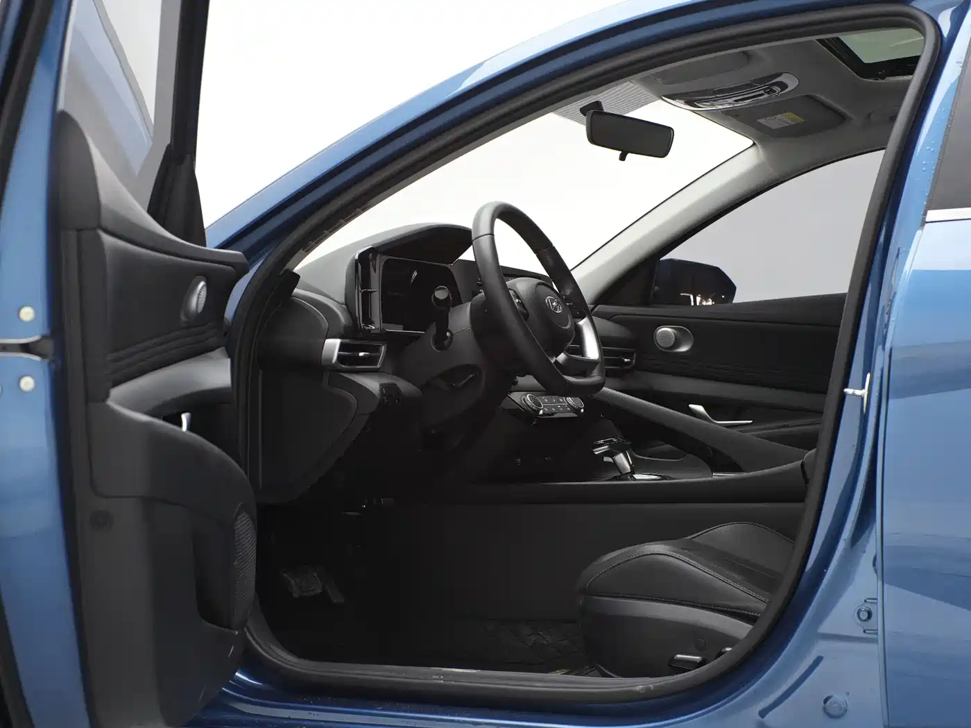 Hyundai Elantra 2022 1.5L CVT GLX Elite Edition фото 22