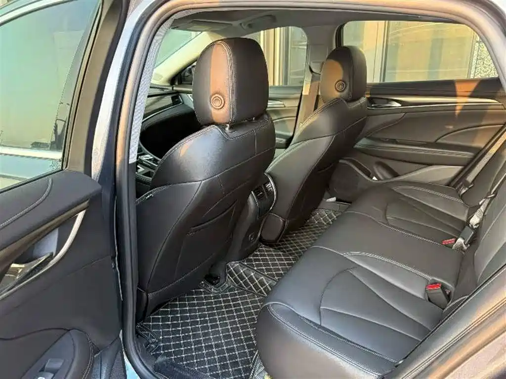 Buick LaCrosse 2022 552T Luxury фото 6