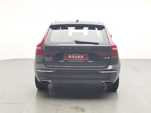 Volvo XC60 2020 T5 4WD Intelligent Comfort Luxury Edition — фото 4