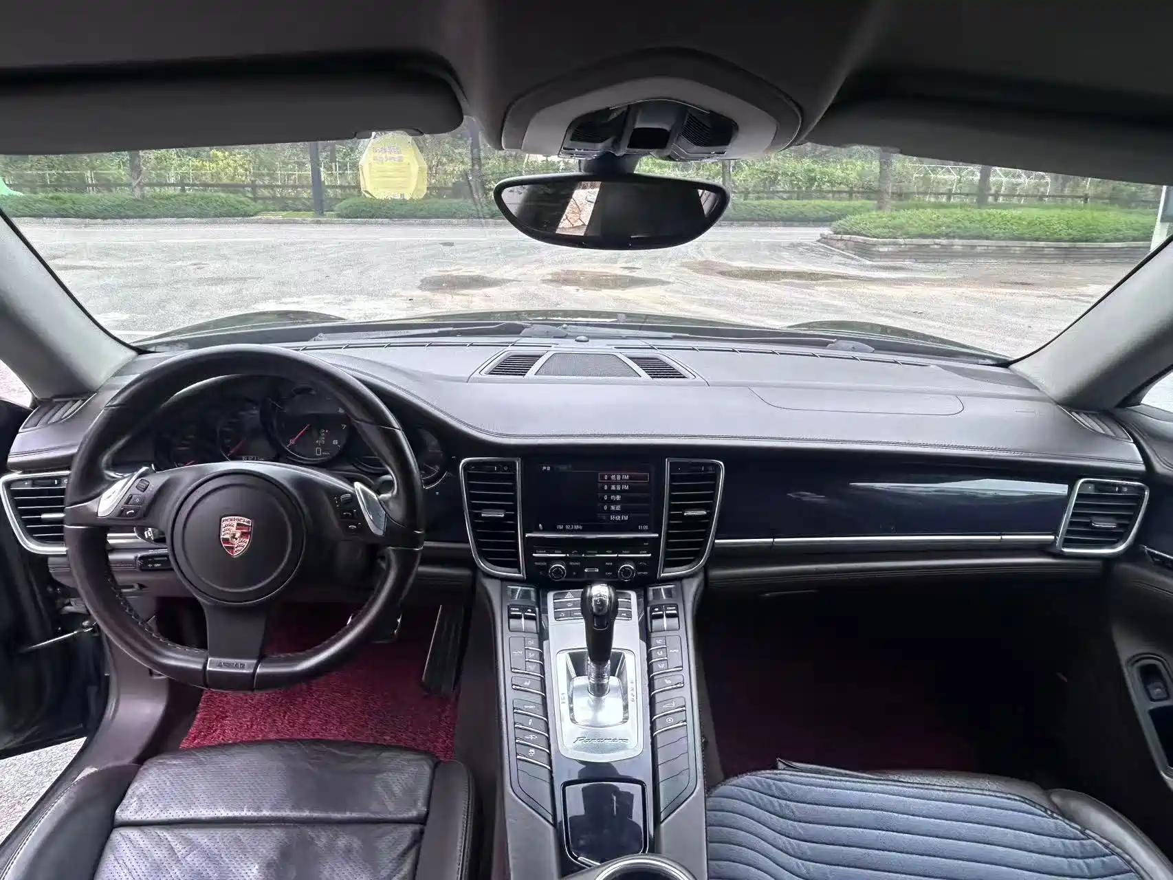 صورة 8 - Porsche Panamera