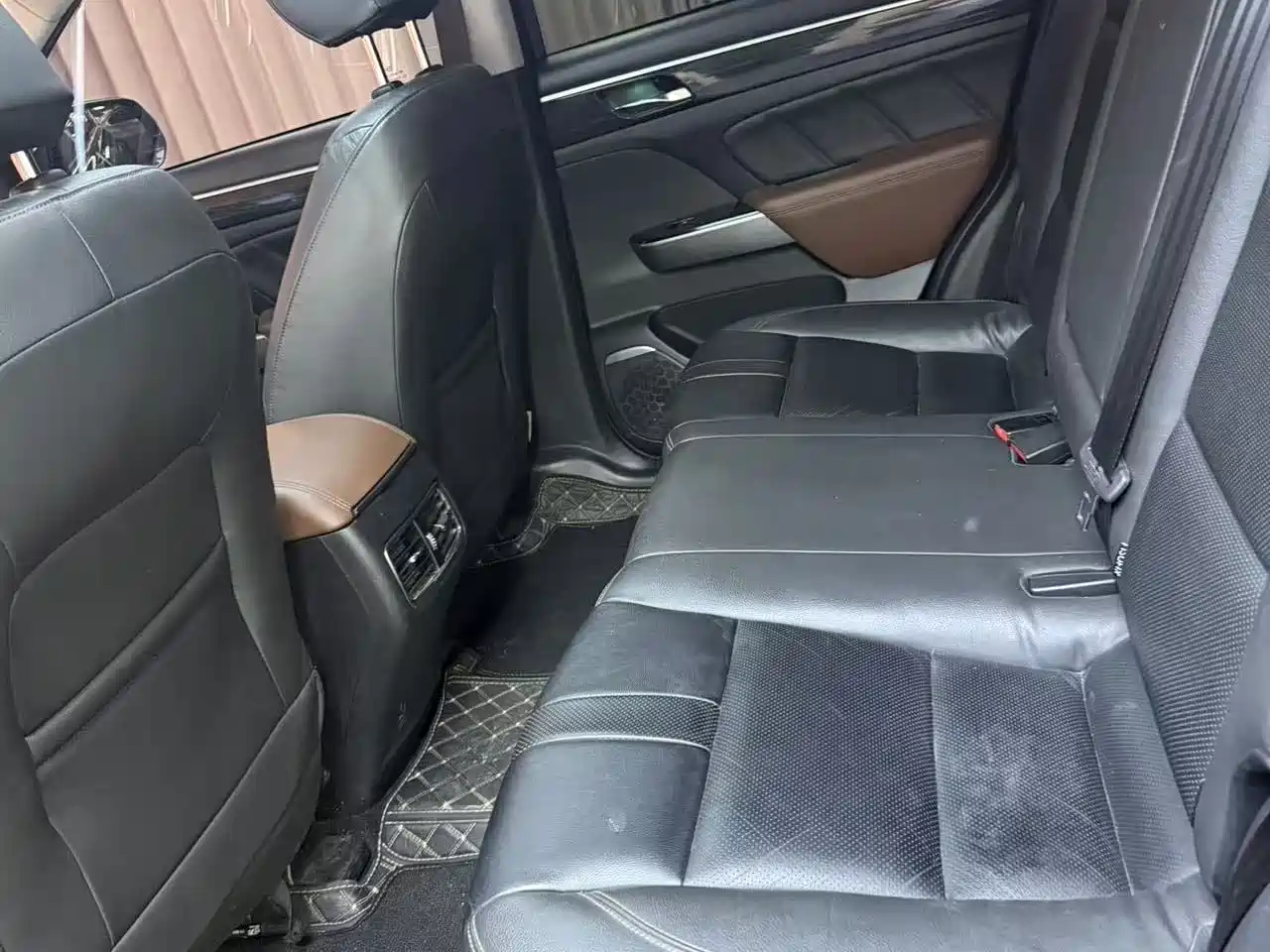 GAC Trumpchi Trumpchi GS7 2017 320T 4WD Luxury Smart Connect фото 9