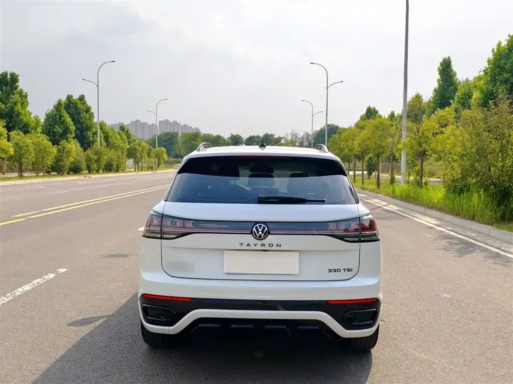 Volkswagen Tayron 2023 330TSI 2WD R-Line High-Performance Edition фото 8