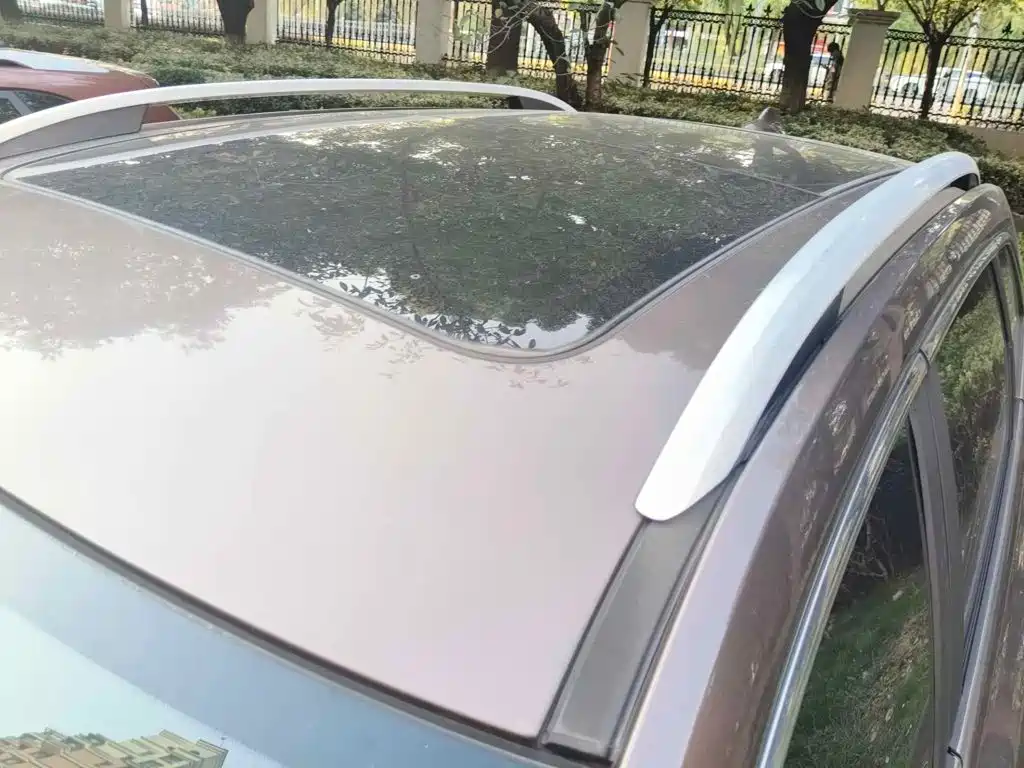 Фото 6 - Roewe RX5