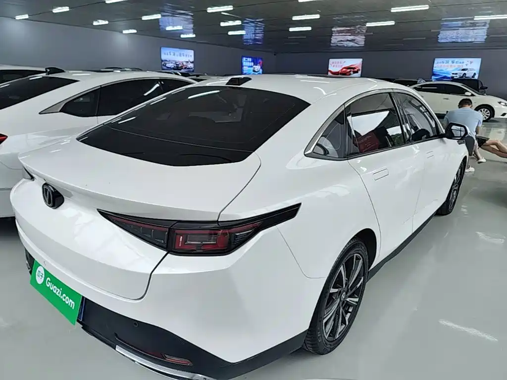 Changan Yida 2023 2023 Blue Whale NE 1.5T GDI DCT Pilot