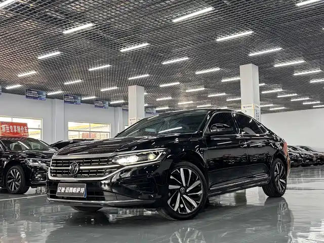 Volkswagen Passat 2022