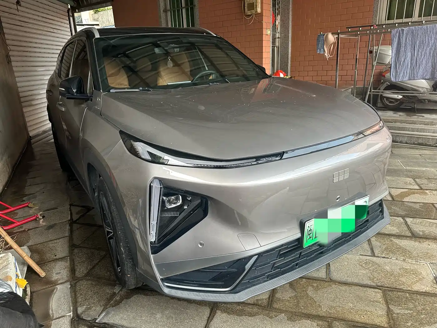 Geely Galaxy Galaxy L7 2025 2025 EM-i 115km Explorer+ Edition