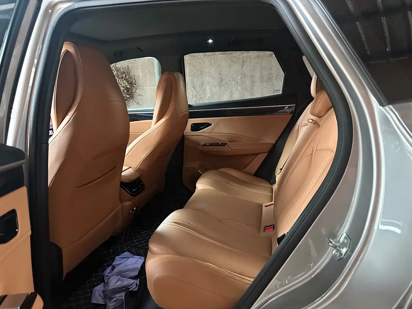 Geely Galaxy Galaxy L7 2025 2025 EM-i 115km Explorer+ Edition