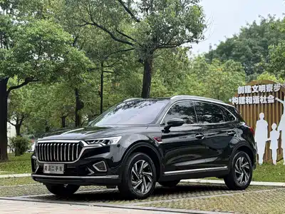 Hongqi HS5