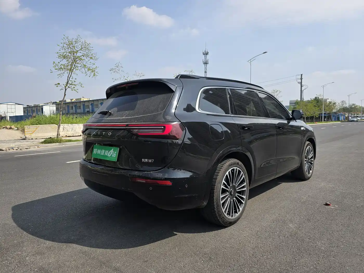 AITO Wenjie AITO M7 2024 1.5T Smart Drive RWD Ultra 6-seater фото 9