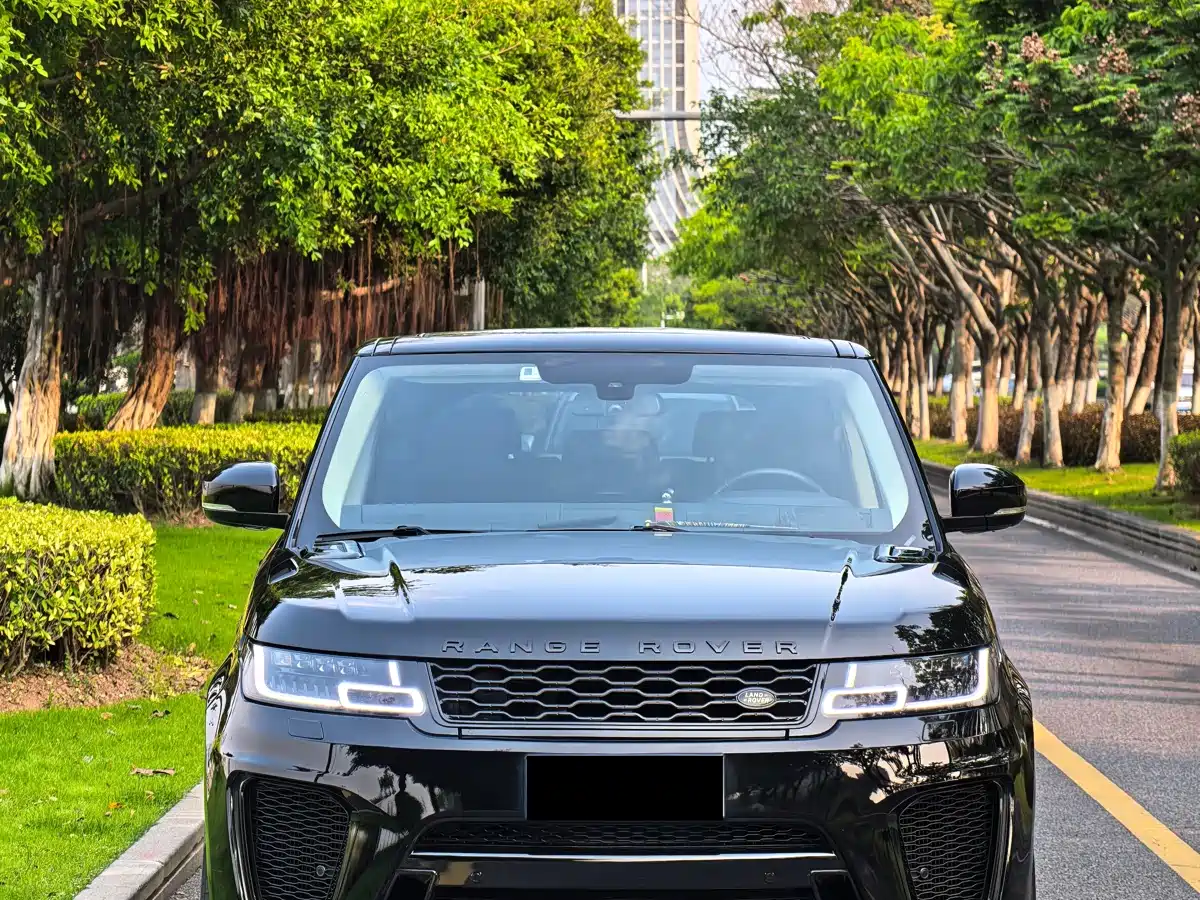Land Rover Range Rover Sport 2014 3.0 SC V6 HSE фото 2