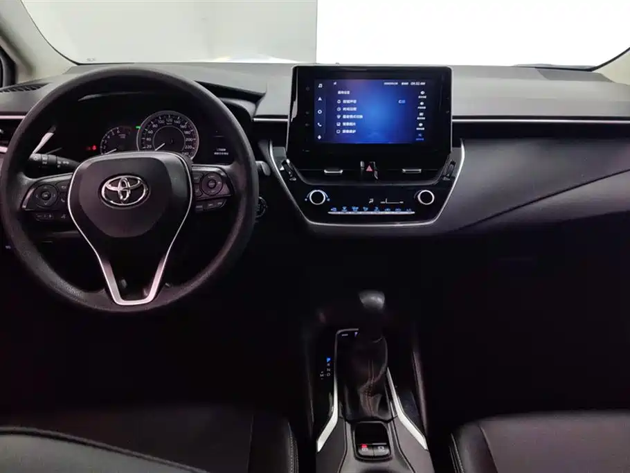 Toyota Corolla 2021 1.2T S-CVT Elite PLUS Edition фото 12