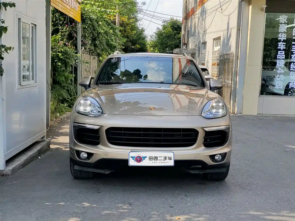 Porsche Cayenne 2016 Cayenne 3.0T фото 2