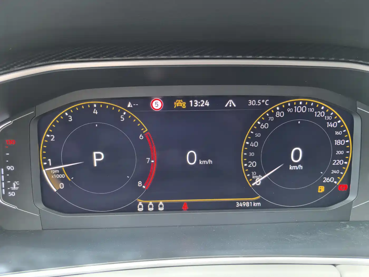 Volkswagen Tayron 2023 280TSI 2WD Luxury Plus Advanced Edition фото 12