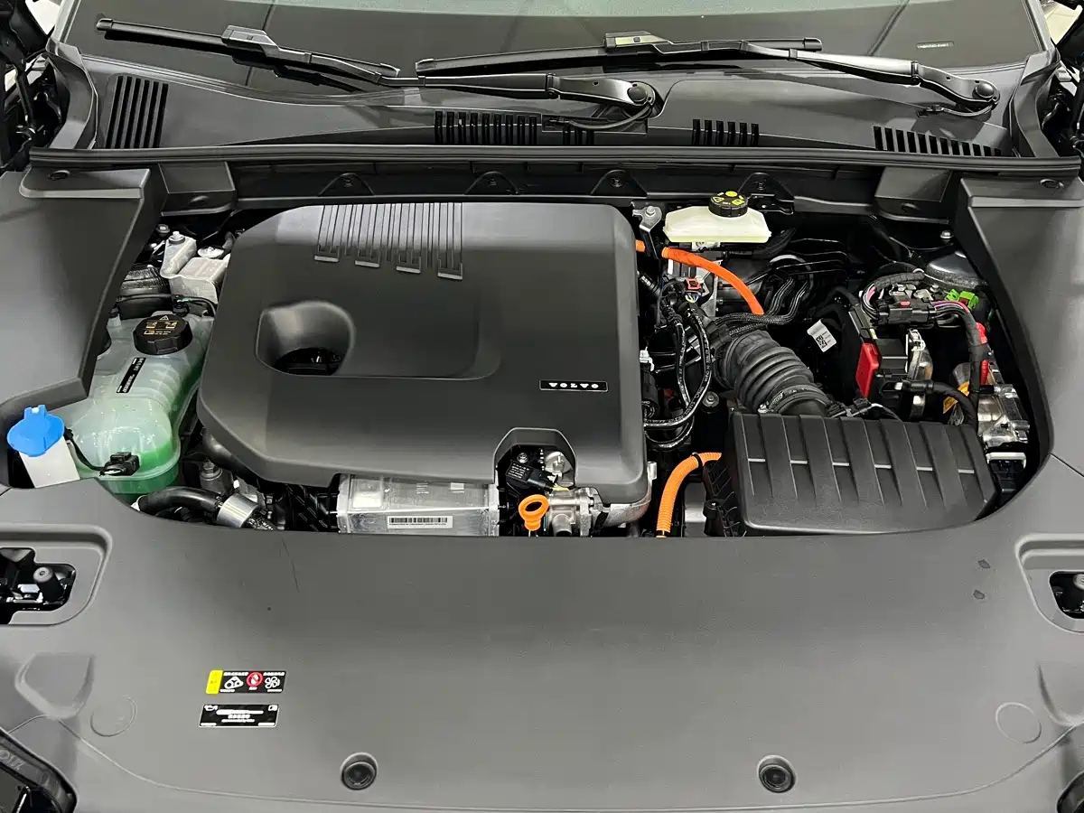 Volvo XC70 Plug-in Hybrid 2026 2026 AWD Extended Range Core