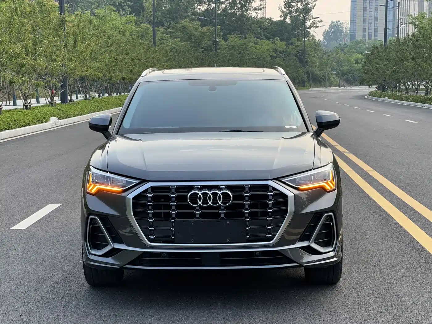 Audi Q3 2022 35 TFSI Fashion Dynamic фото 2
