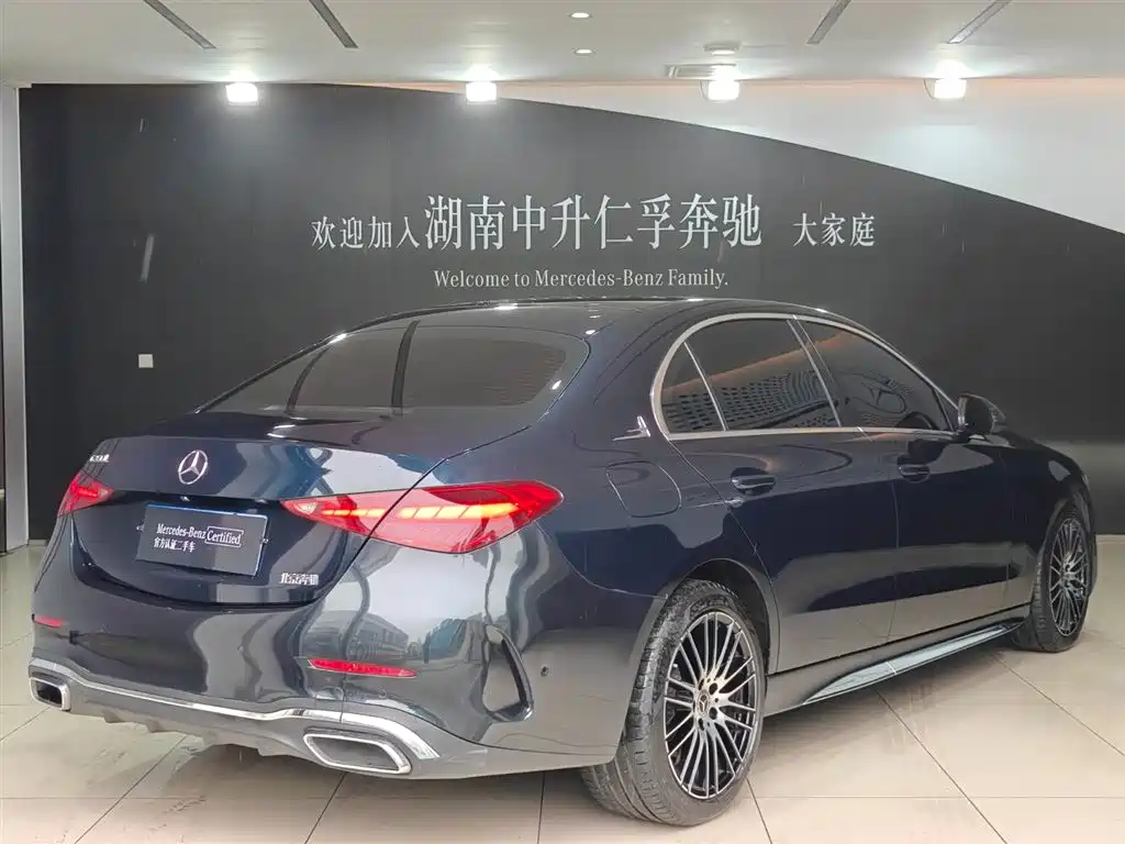 Mercedes-Benz C-Class 2023 C 260 L Sport фото 3