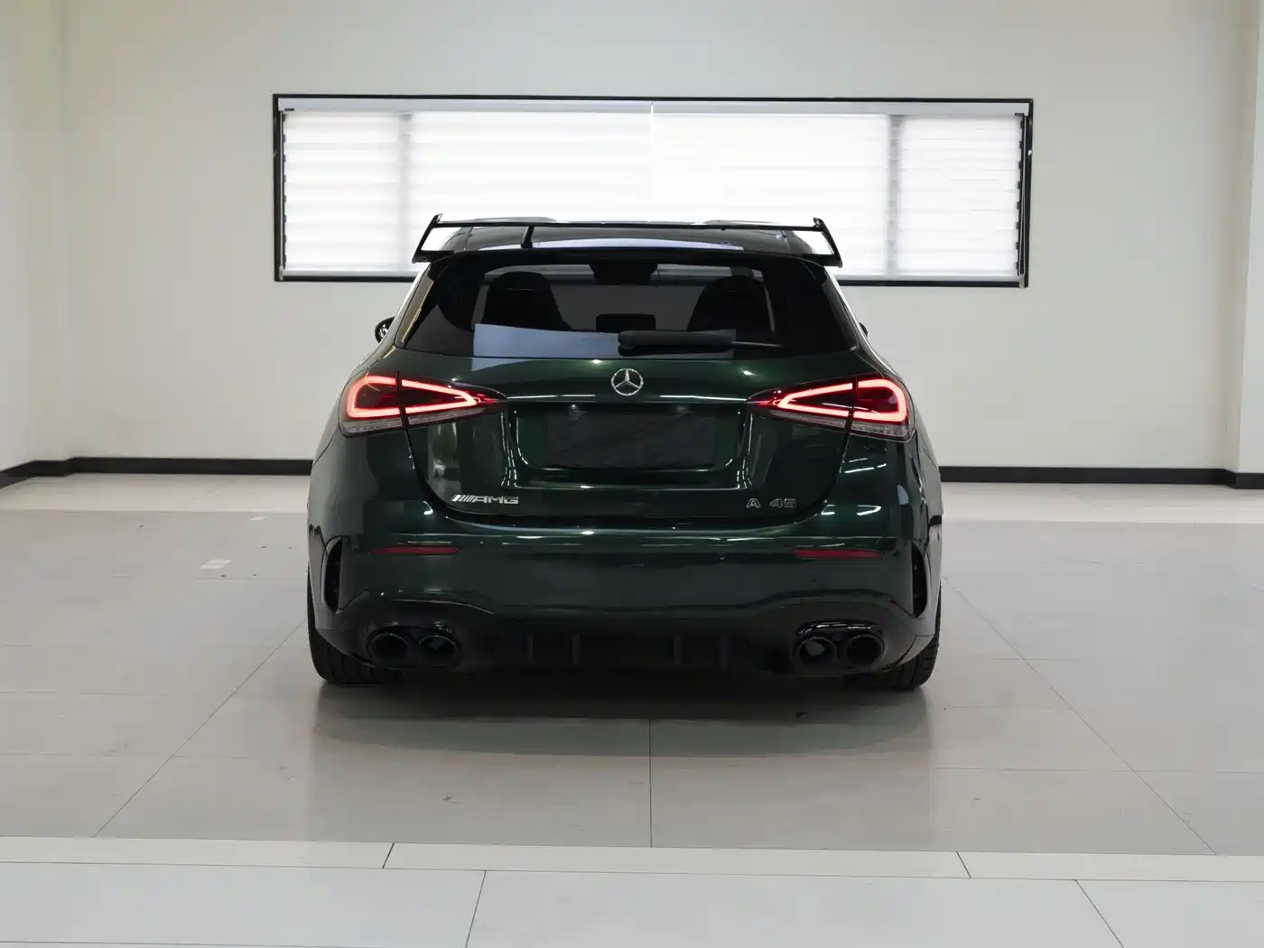 Фото 4 - Mercedes-Benz A-Class AMG (Import)